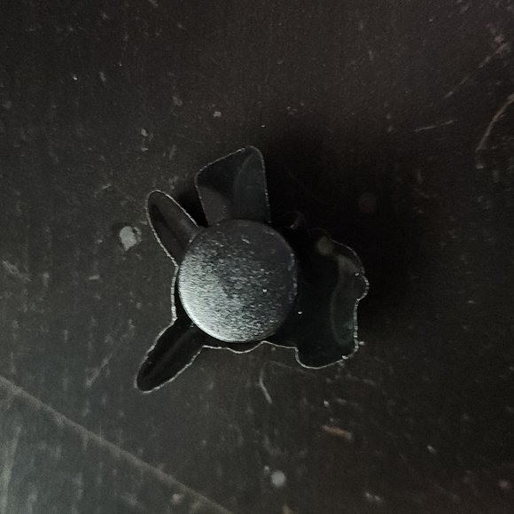 💥 5/$15 Croc Charm - Picture 2 of 2